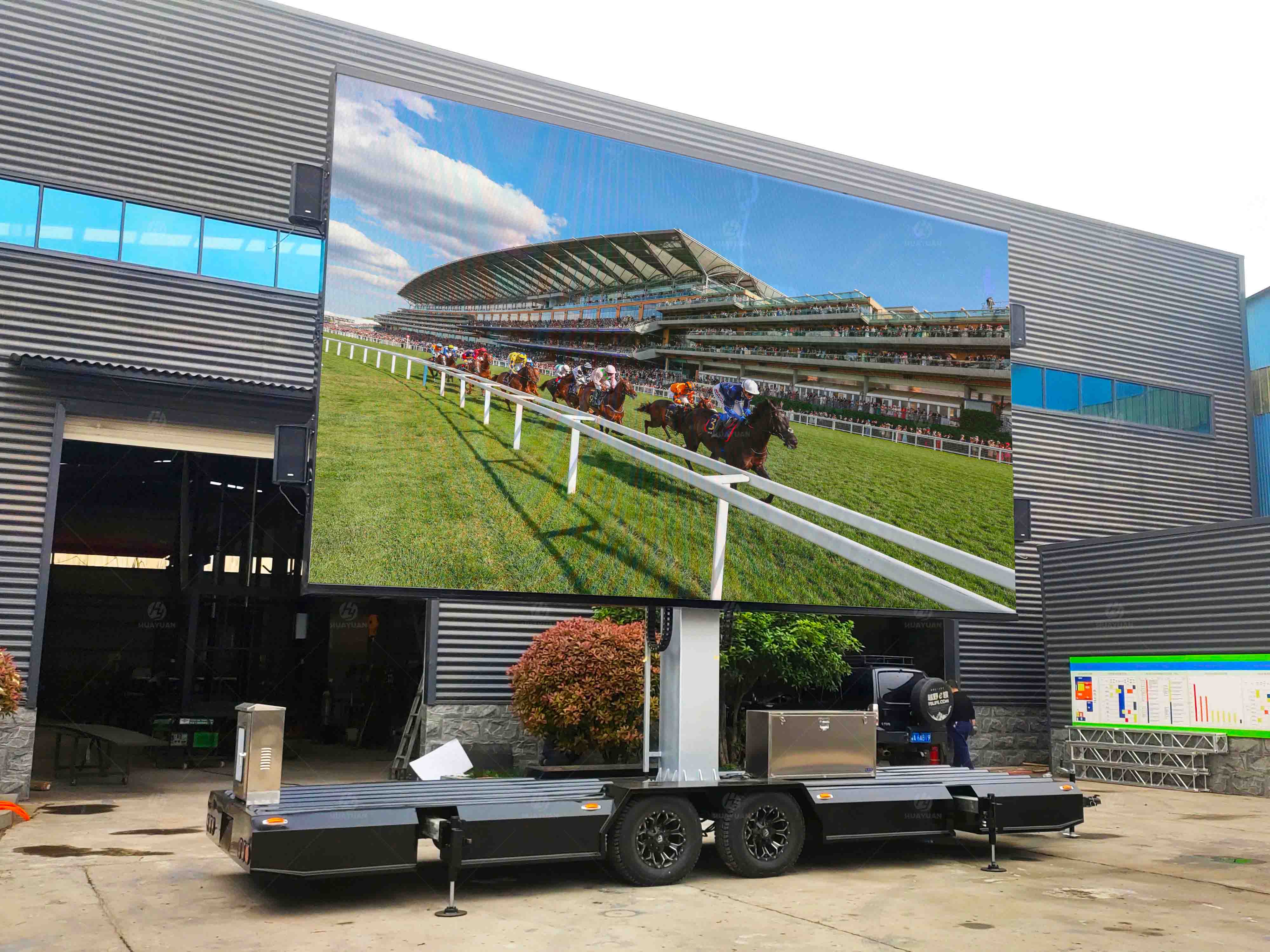 HY-LT28 LED ADVERTISING TRAILER