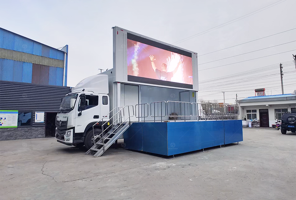 LR255 LED roadshow truck