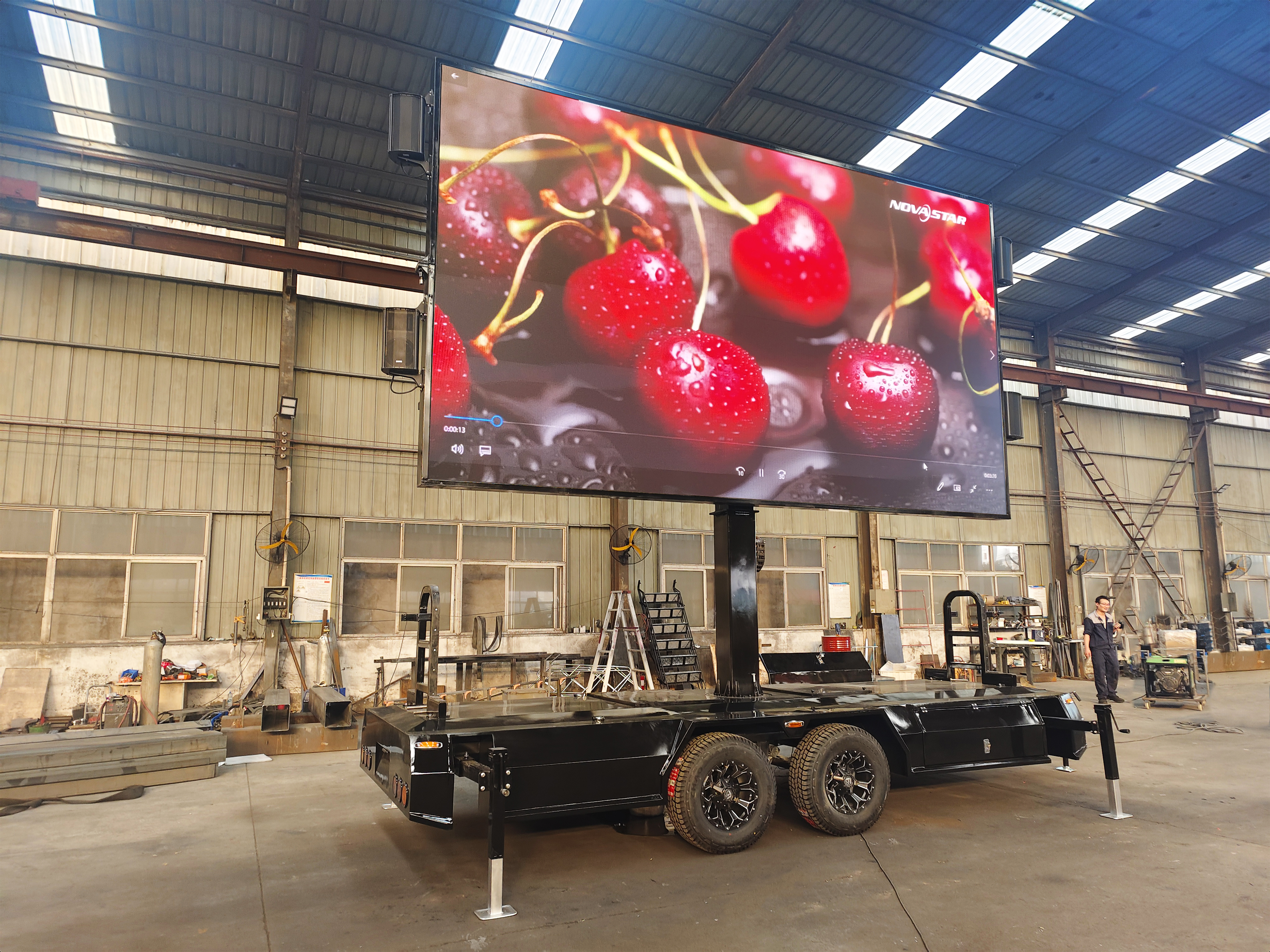 HY-LT16 LED BILLBOARD TRAILER