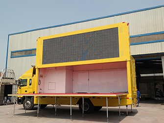 Led screen truck