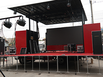 MOBILE STAGE